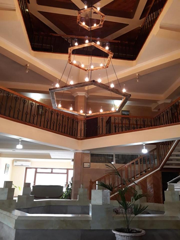 Amrots Hotel Vaykʼ Extérieur photo